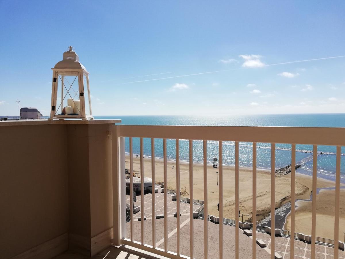 La Terrazza Sul Tirreno Apartment Nettuno Bagian luar foto